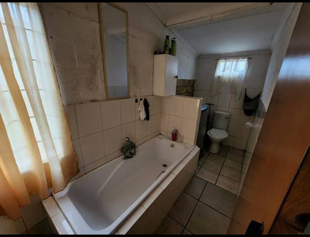 2 BEDROOM HOUSE FOR SALE IN WESBANK